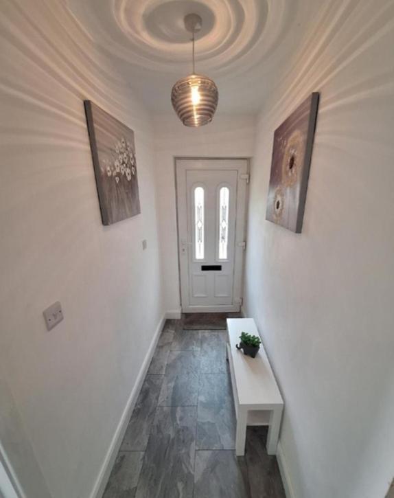 Beautiful 2 Bedroom Annexe In Popular Town Location Narberth Bagian luar foto